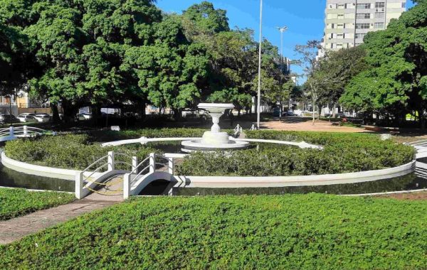 Praça dos Bombeiros (11)