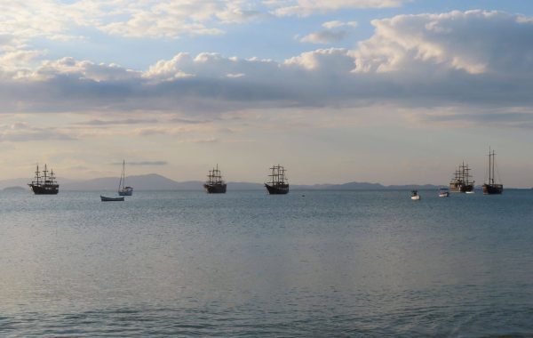 Praia da Cachoeira do Bom Jesus (2)_SITE