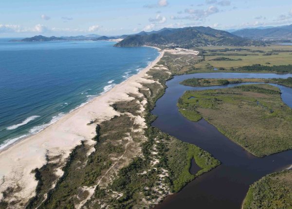 Praia da Guarda do Embaú e Rio da Madre (10)