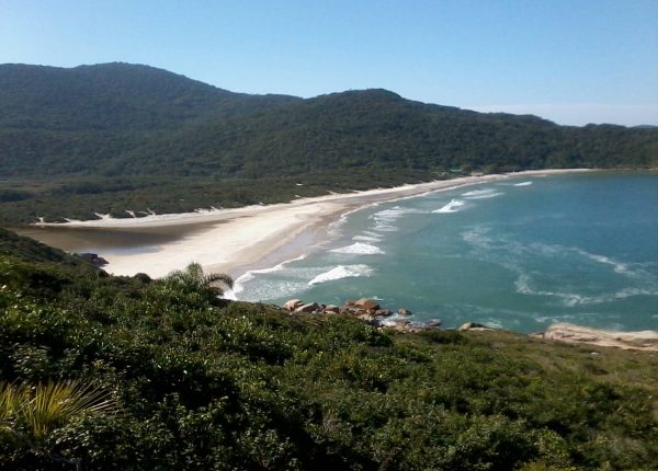Praia_dos_Naufragados