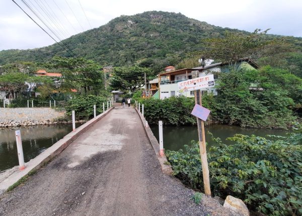 Trilha_da_Cachoeira_da_Praia_da_Solidão (1)