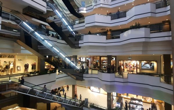 Villa Romana Shooping (6)